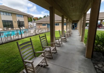 Norma Dan Motel sitting area with rocking chairs