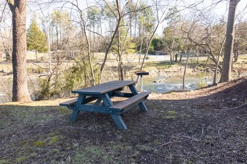 Norma Dan Riverside Cottage picnic table and charcoal grill