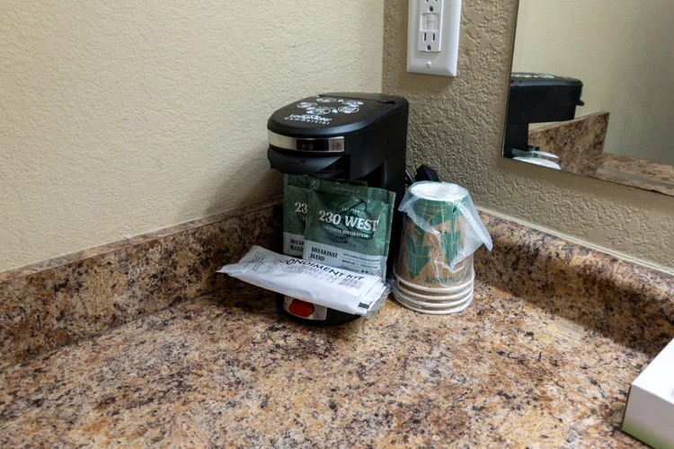 Norma Dan Motel Coffee Maker